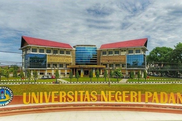 Daftar Universitas Terbaik Sumatera Barat Padang